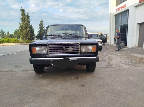 LADA (VAZ) 2107 2011