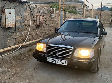 Mercedes 220 E 1992