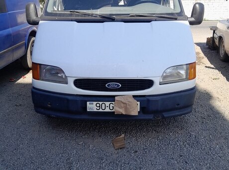 Ford Transit 2000