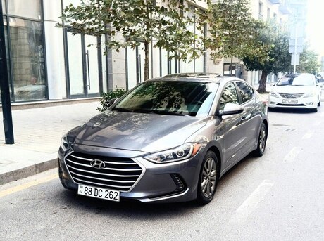Hyundai Elantra 2017