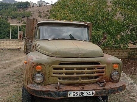 ZIL 130 1990