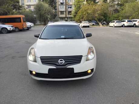 Nissan Altima 2008