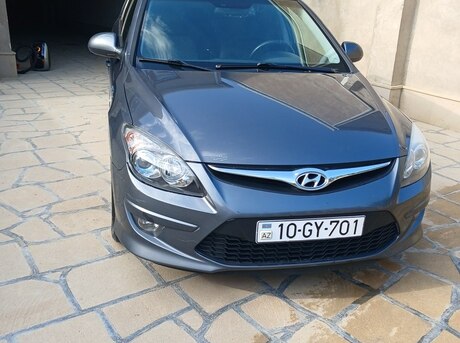 Hyundai i30 2010