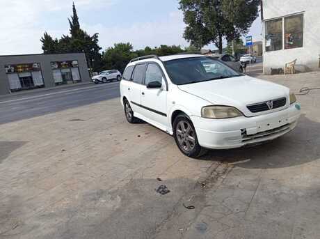 Opel Astra 2000