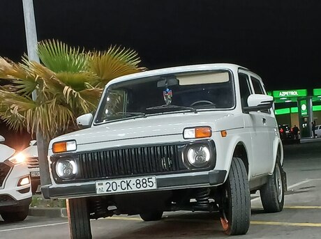 LADA (VAZ) Niva 2008