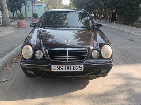 Mercedes E 240 2000