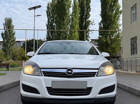 Opel Astra 2009