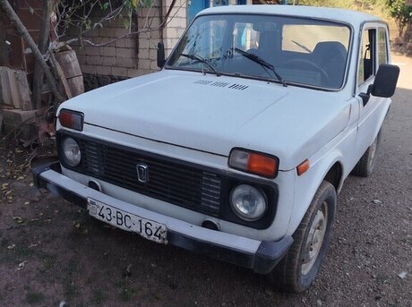 LADA (VAZ) Niva 1998