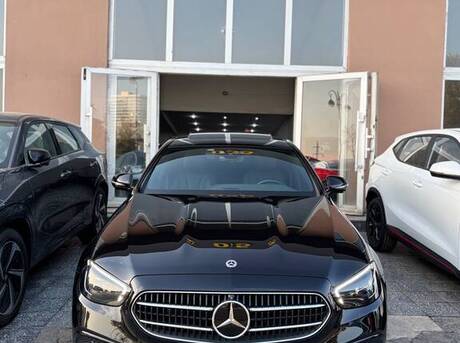 Mercedes E 250 2022
