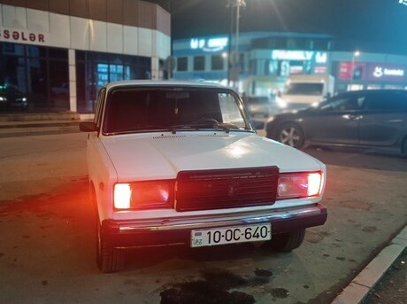 LADA (VAZ) 2107 2005