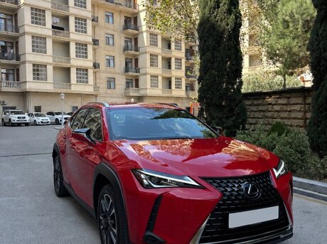 Lexus  2021