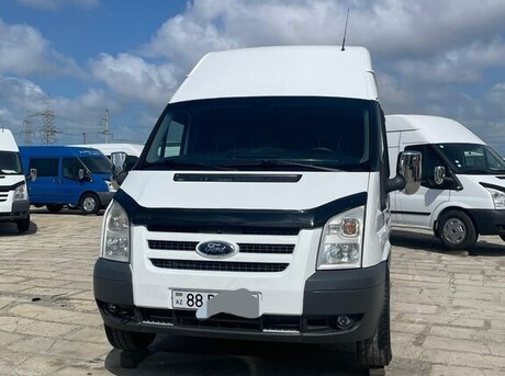 Ford Transit 2010