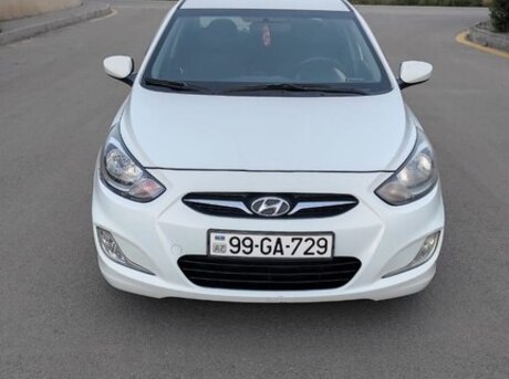 Hyundai Accent 2011