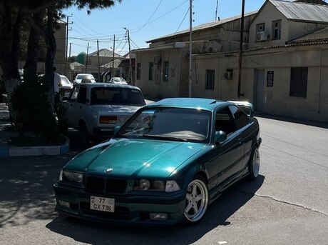 BMW 323 1994