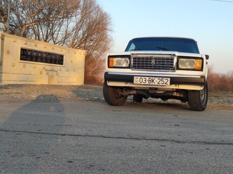 LADA (VAZ) 2107 2004