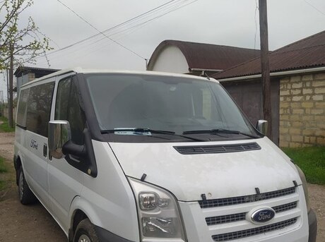 Ford Transit 2011