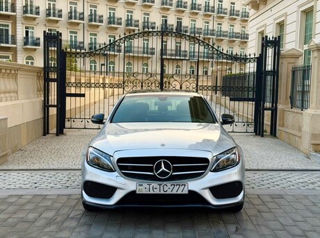 Mercedes C 300 4MATIC 2017