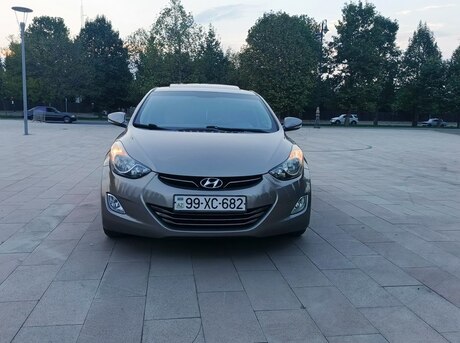 Hyundai Elantra 2010