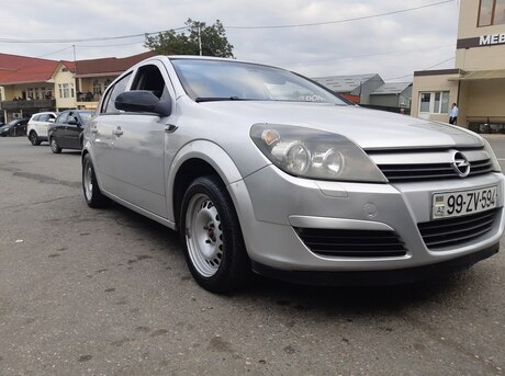 Opel Astra 2004