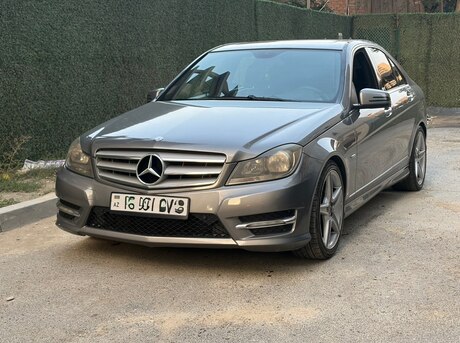 Mercedes C 250 2011