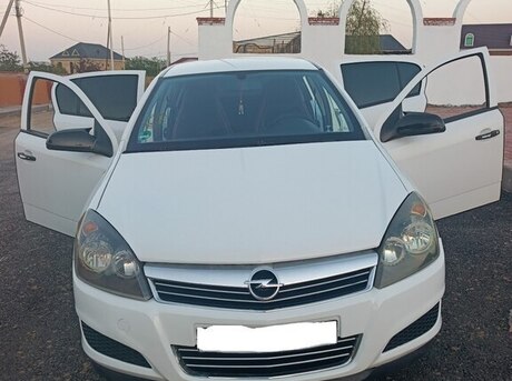 Opel Astra 2009