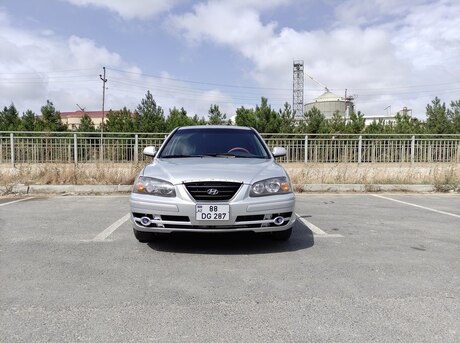Hyundai Elantra 2004