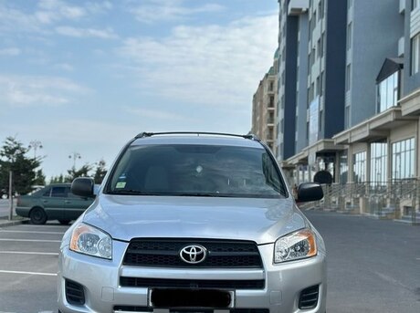 Toyota RAV4 2012