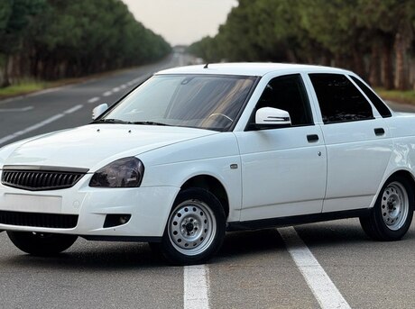LADA (VAZ) Priora 2017