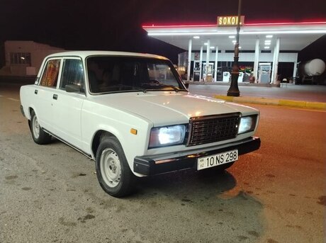 LADA (VAZ) 2107 2005