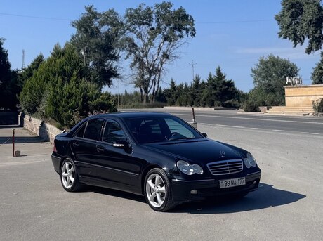 Mercedes C 200 2003