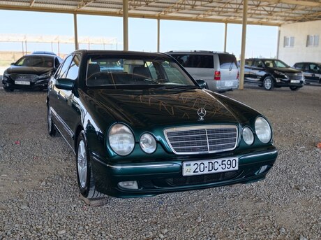 Mercedes E 240 1999