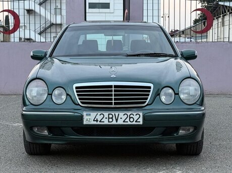 Mercedes E 240 2000