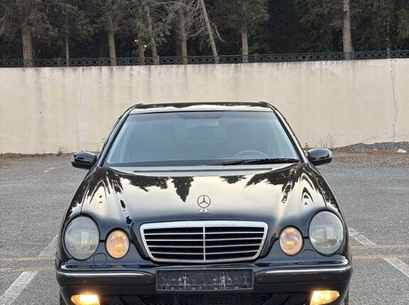 Mercedes E 220 2001
