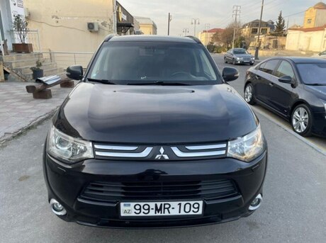 Mitsubishi Outlander 2014