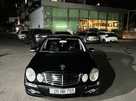 Mercedes E 200 2006