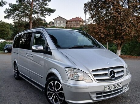 Mercedes Viano 2007