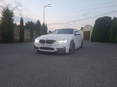 BMW 328 2016
