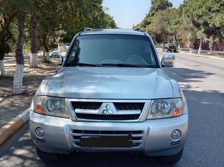 Mitsubishi Pajero 2006