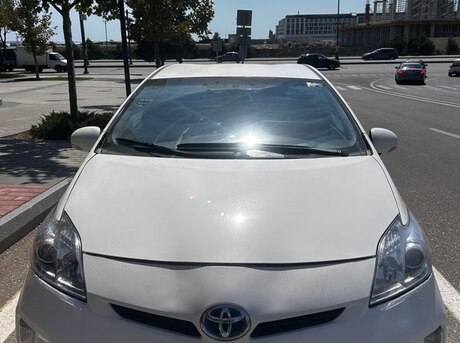 Toyota Prius 2012
