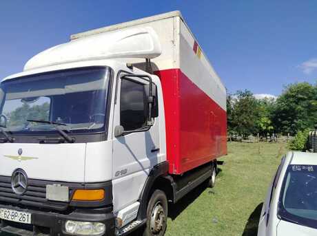 Mercedes Atego 815 2002