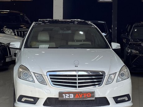Mercedes E 250 4MATIC 2010