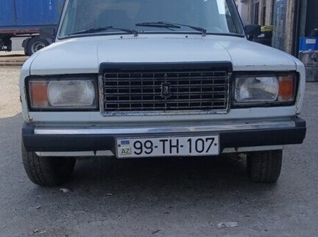 LADA (VAZ) 2107 2001