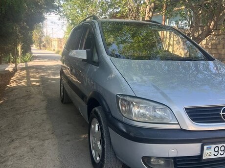 Opel Zafira 2000
