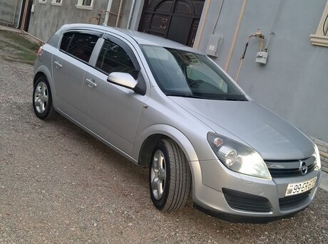 Opel Astra 2006