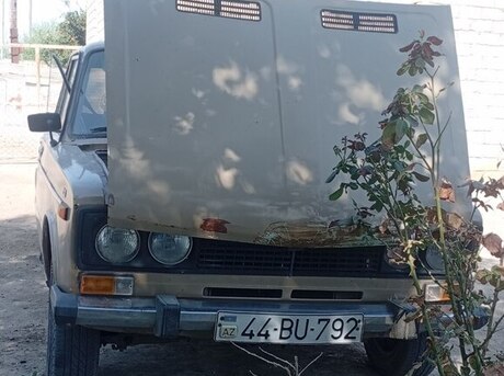 LADA (VAZ) 2106 1986