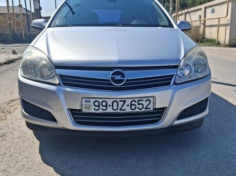 Opel Astra 2008