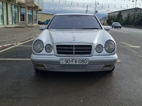 Mercedes E 220 1998