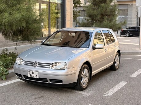 Volkswagen Golf 2002