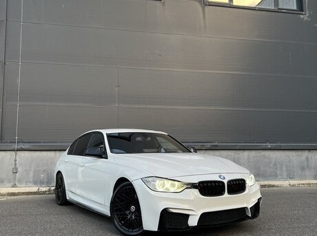 BMW 328 2014