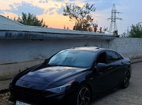 Hyundai  2021